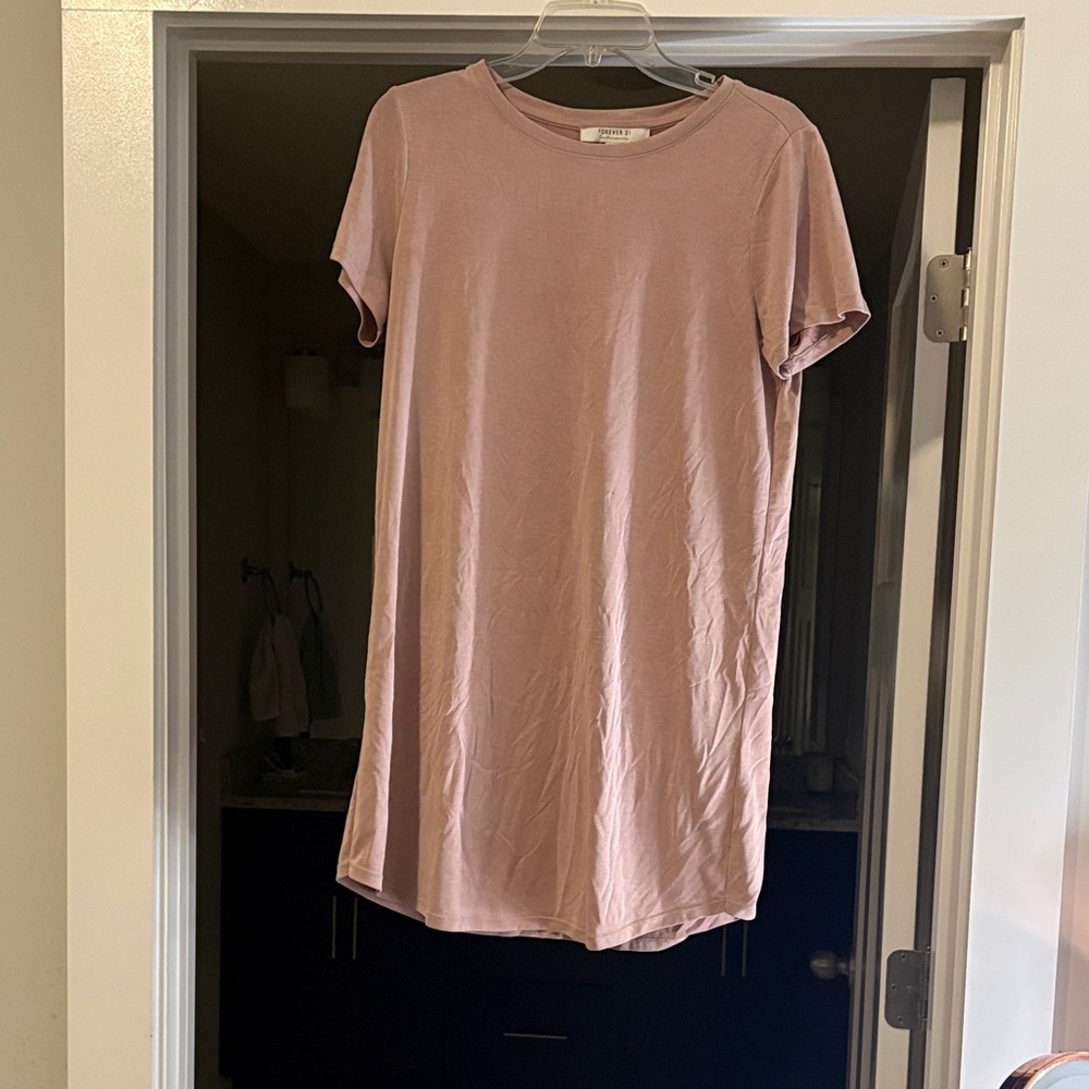 Forever 21 Light Pink Short Sleeve Dress Tee